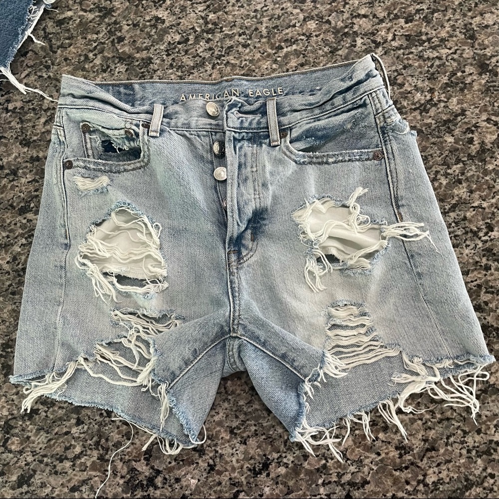 American eagle 90s boyfriend short